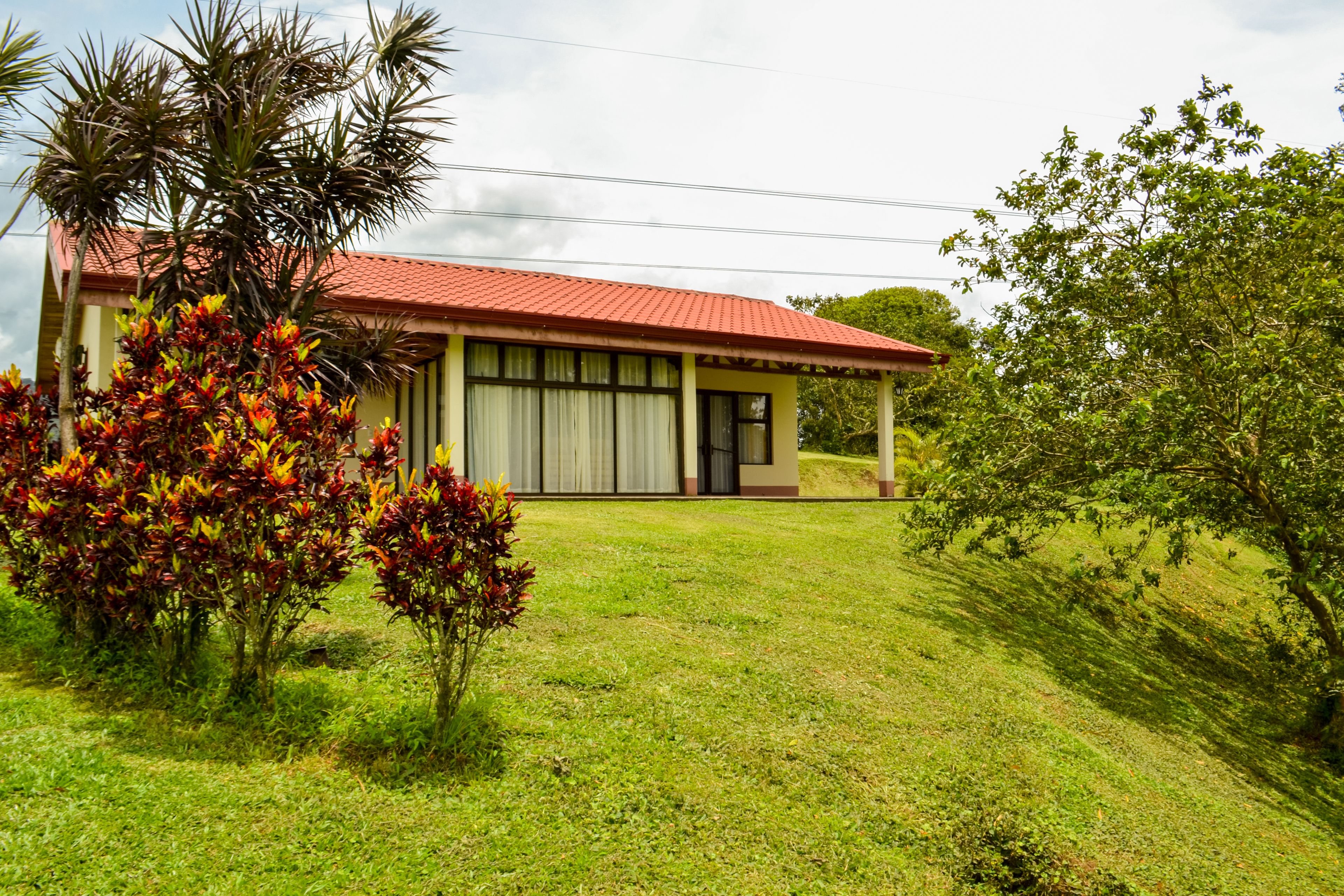 Bungalow Standard | Coffres-forts dans les chambres, Wi-Fi gratuit, draps fournis