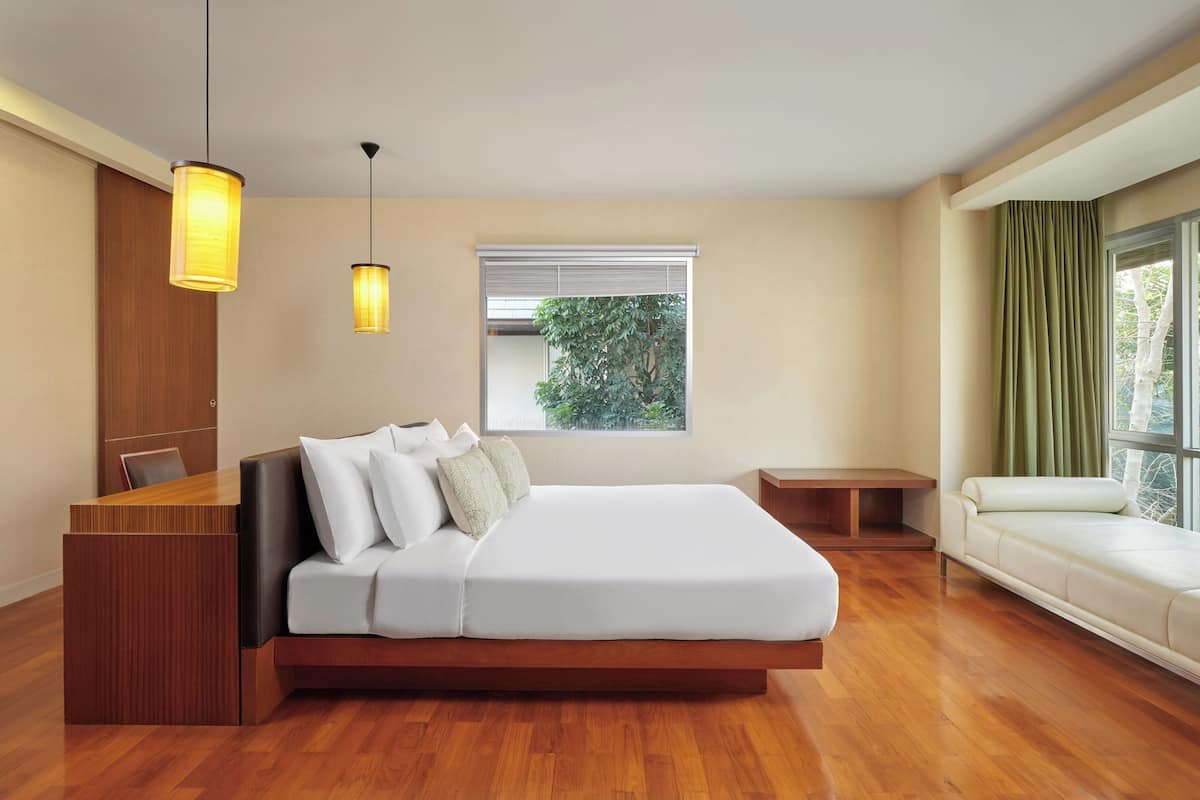 Suite Deluxe, 1 camera da letto | 2 camere, minibar, una cassaforte in camera, una scrivania