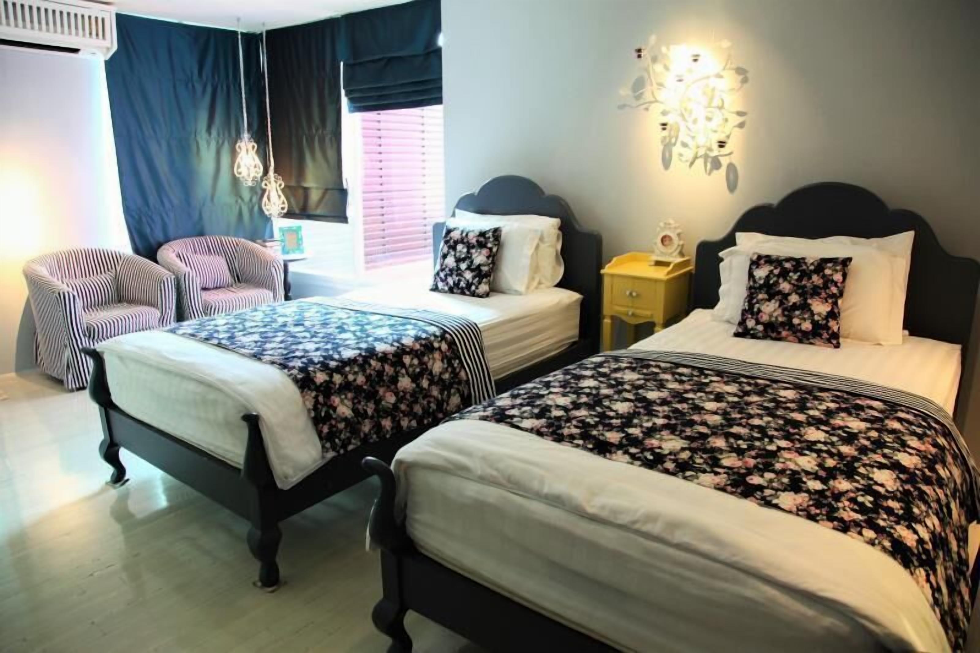 Premium bedding, individually decorated, individually furnished, desk