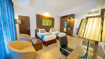 In-room safe, desk, soundproofing, iron/ironing board (on request)