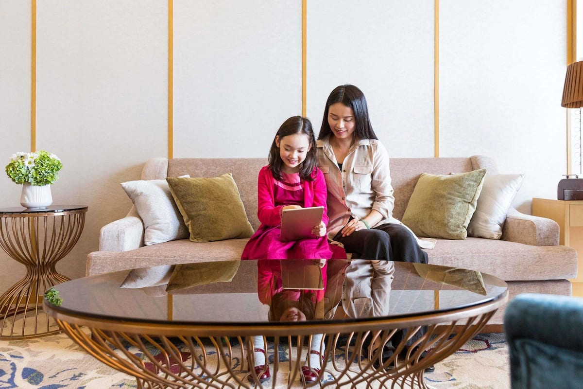 Suite ejecutiva, 1 cama de matrimonio grande | 1 dormitorio, ropa de cama de alta calidad, minibar y caja fuerte