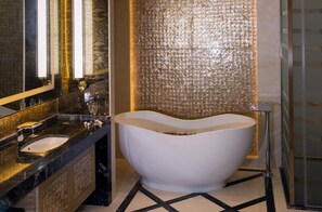 Executive-Zimmer, 1 King-Bett | Badezimmer