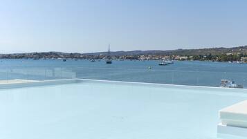 Suite, Sea View (Luux, Shared Plunge Pool) | Terrace/patio