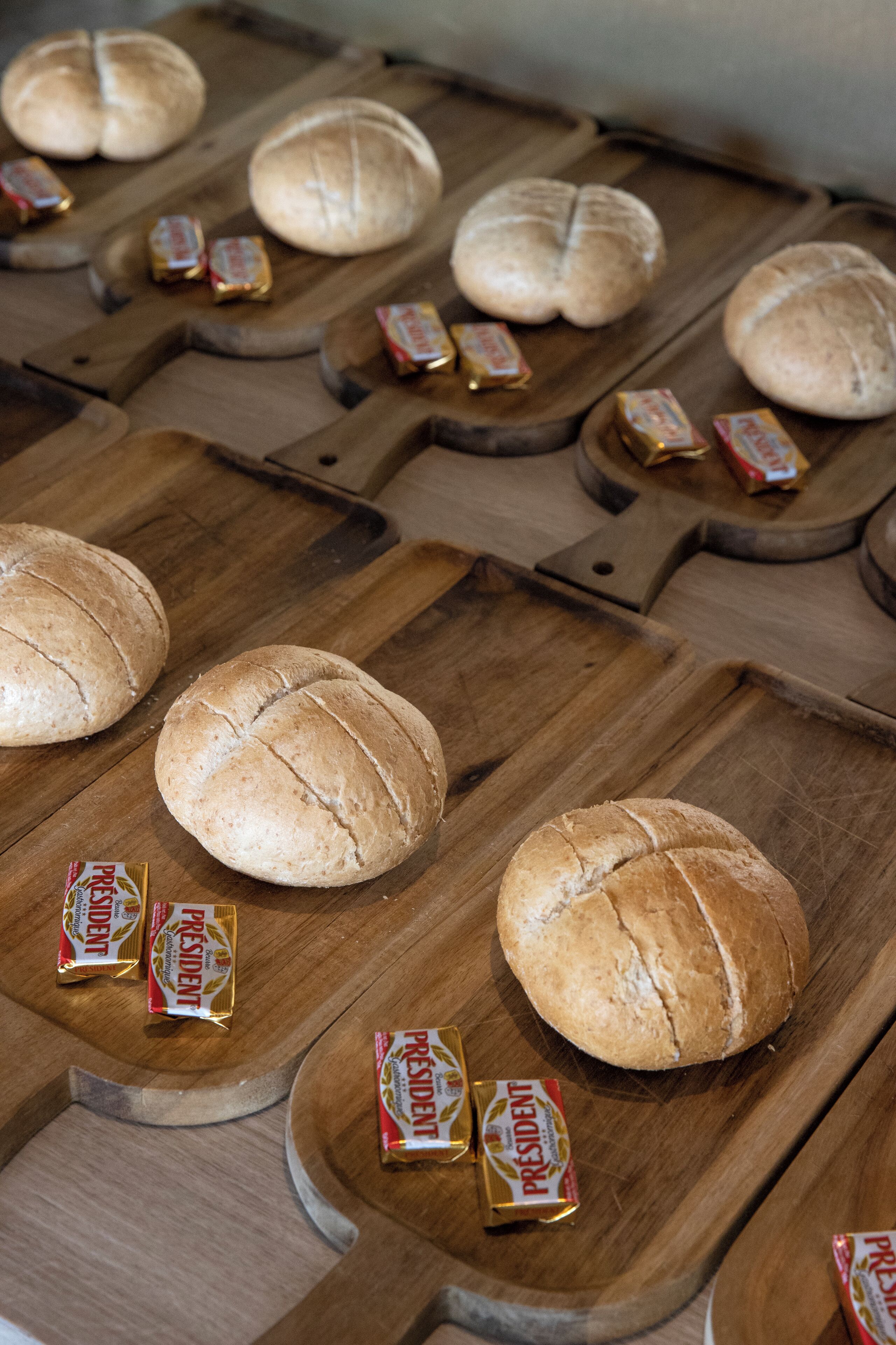 Daily full breakfast (EUR 25 per person)