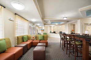Lobby - Baymont by Wyndham Odessa (Odessa)