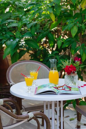 Suite, Terraza, en el área del jardín | Vista desde la habitación