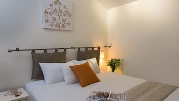 Penthouse, Terrace | 1 bedroom, in-room safe, desk, soundproofing