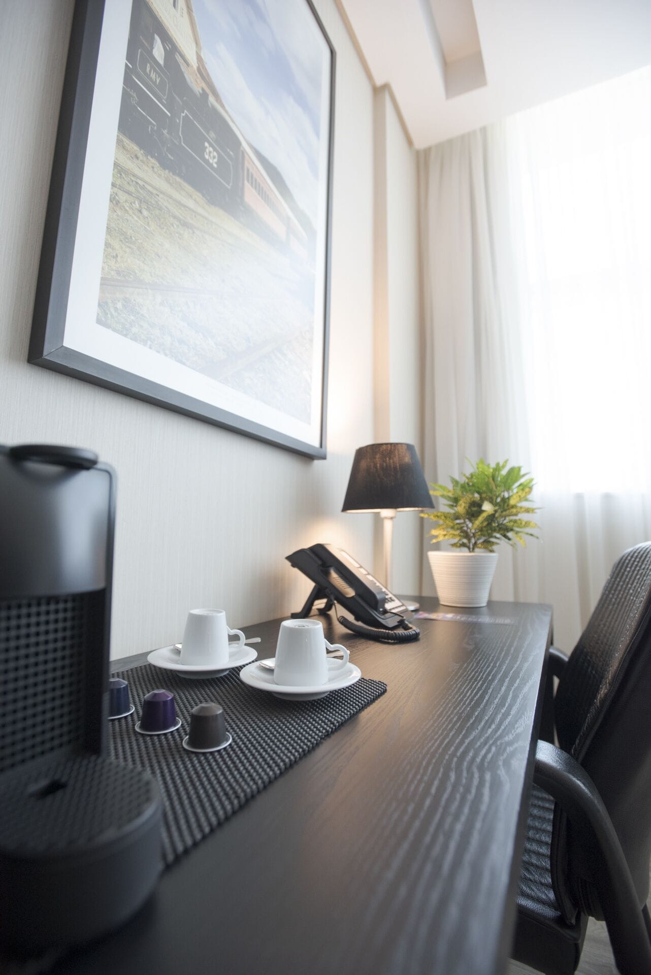 premium room, 2 single beds, non smoking | minibar, in-room safe, desk, soundproofing