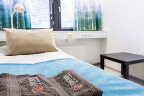 Premium bedding, free WiFi - Forenom Hostel Vantaa Airport (Vantaa)