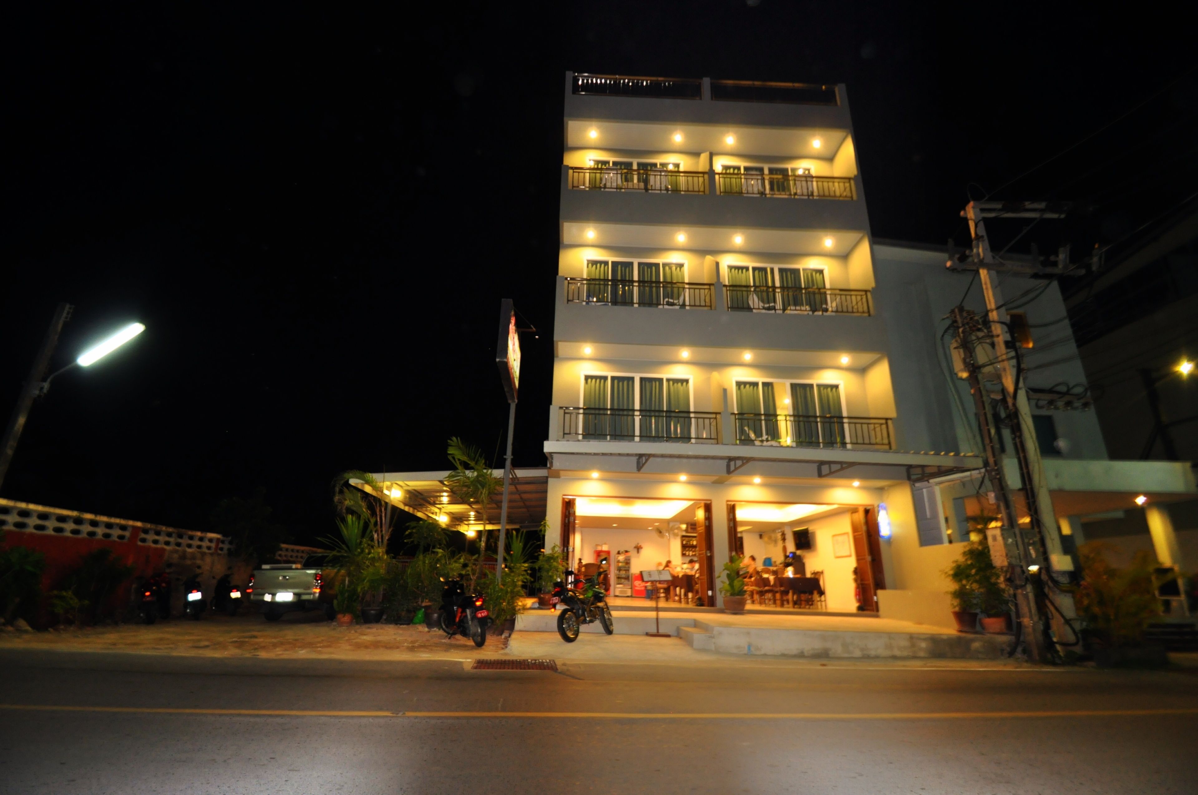 Foto - Choophorn House