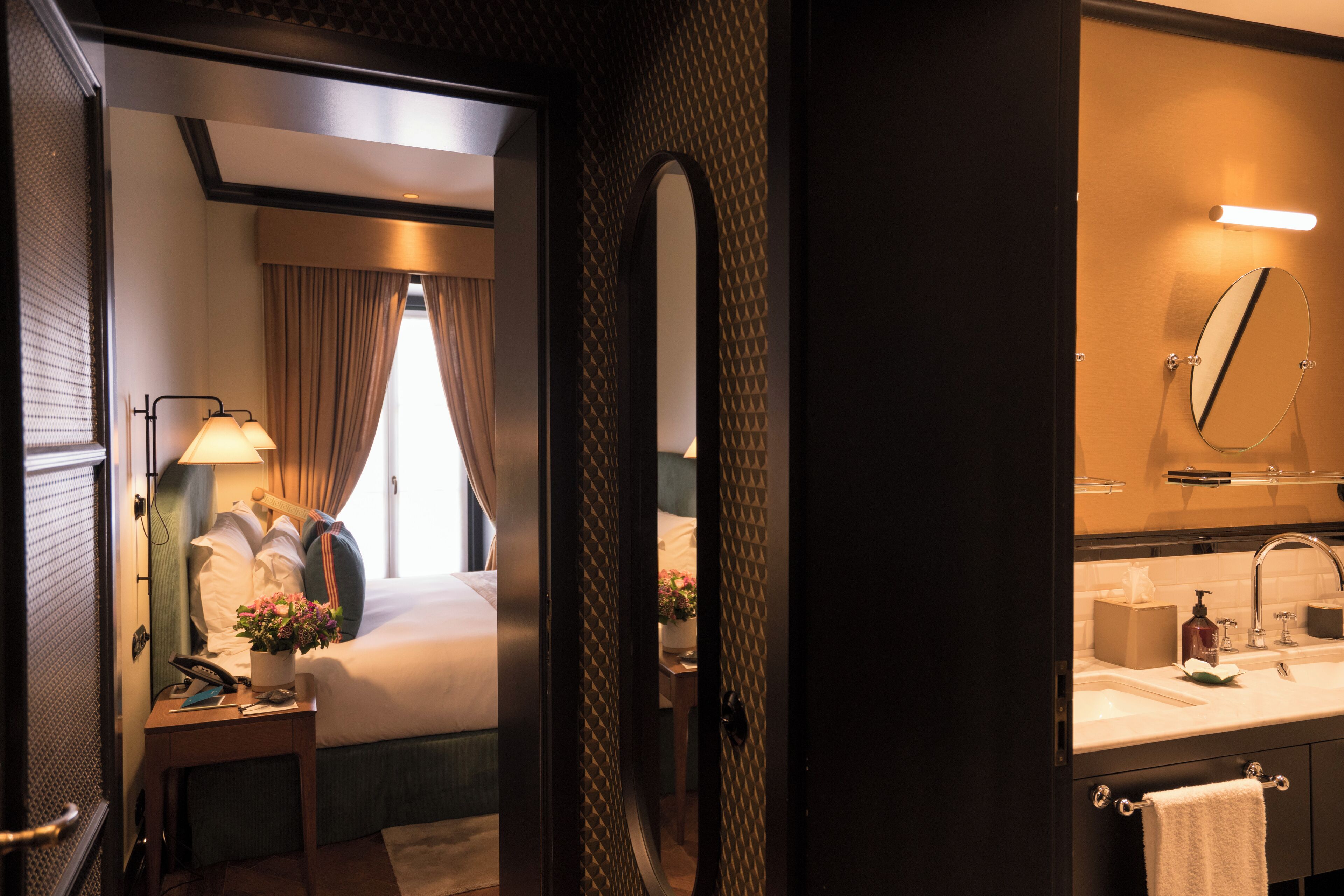 classic double room | 1 bedroom, premium bedding, minibar, in-room safe