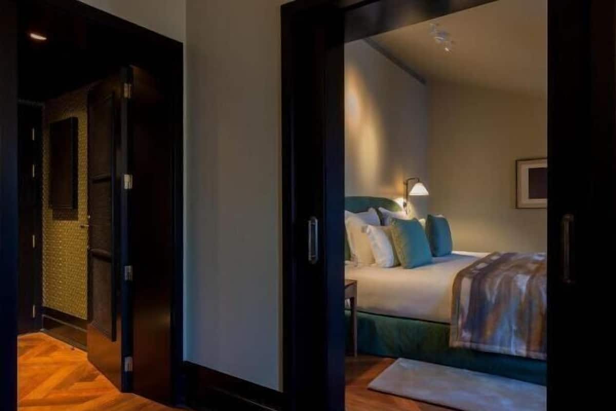 1 chambre, literie de qualité, minibar, coffre-fort