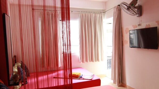 Habitación económica con 2 camas individuales (3 Adults (19m2, no kitchen))