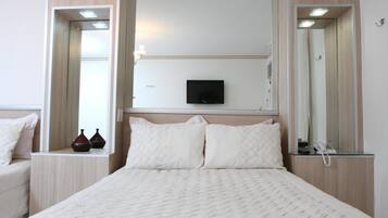 Minibar, camas plegables/adicionales y wifi gratis