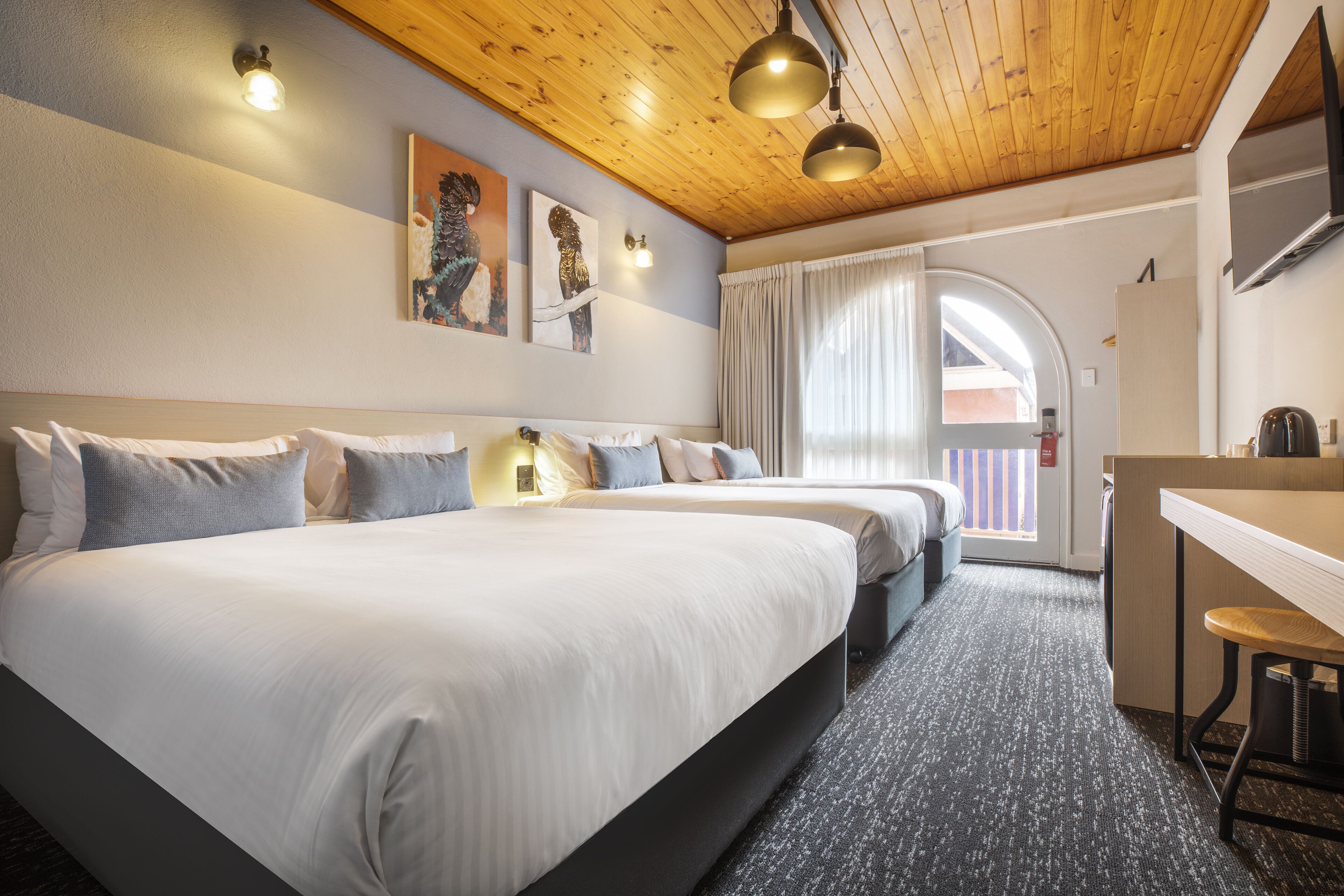 Wifi gratis y ropa de cama 