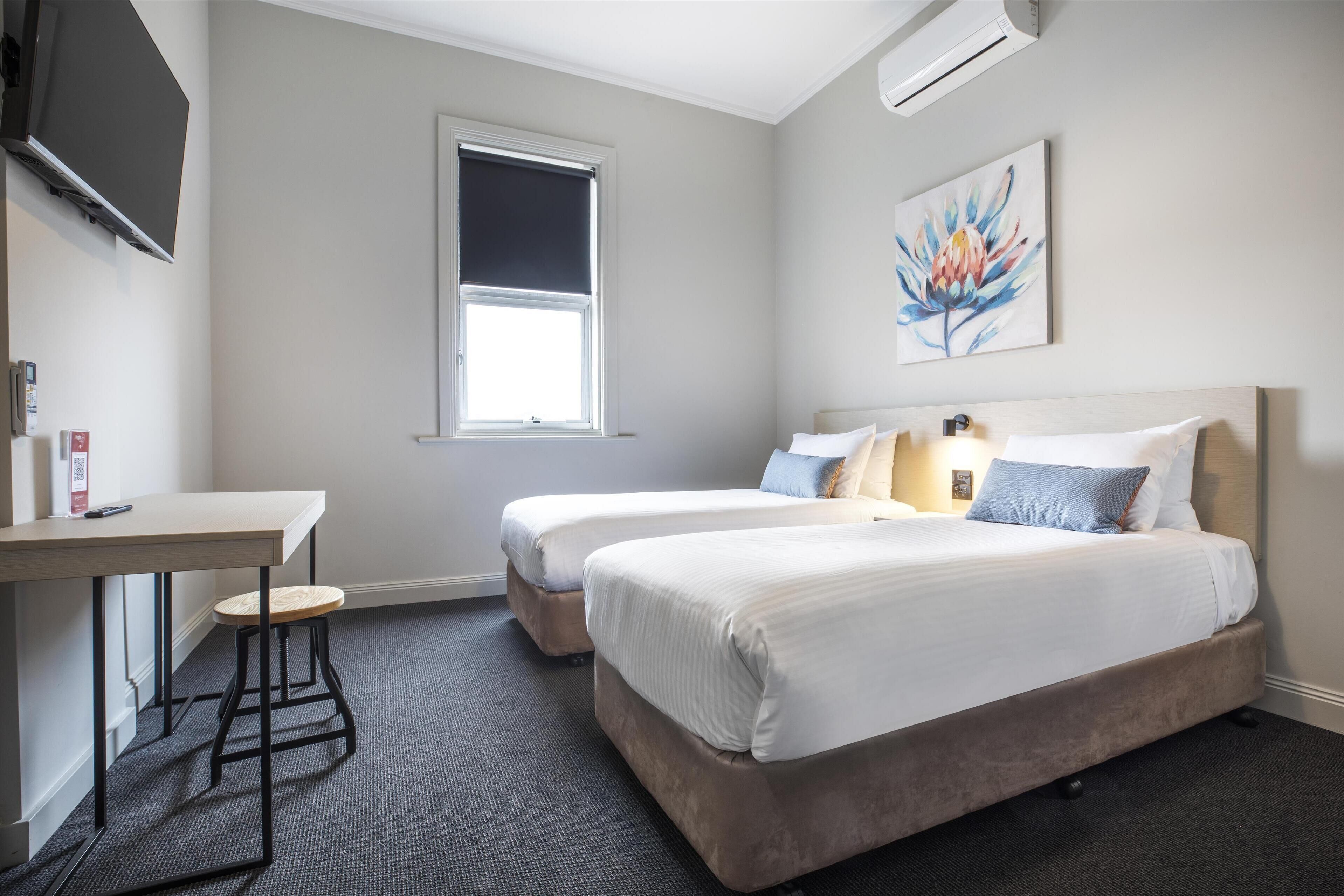 Family Apartment | Free WiFi, bed sheets