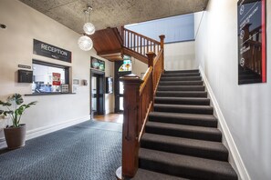 Reception - Nightcap at Federal Hotel Mt Gambier (Mount Gambier)