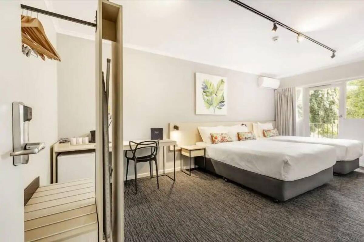 Desk, iron/ironing board, WiFi (free), bed sheets