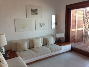 Iron/ironing board - Villaggio Est (San Teodoro)