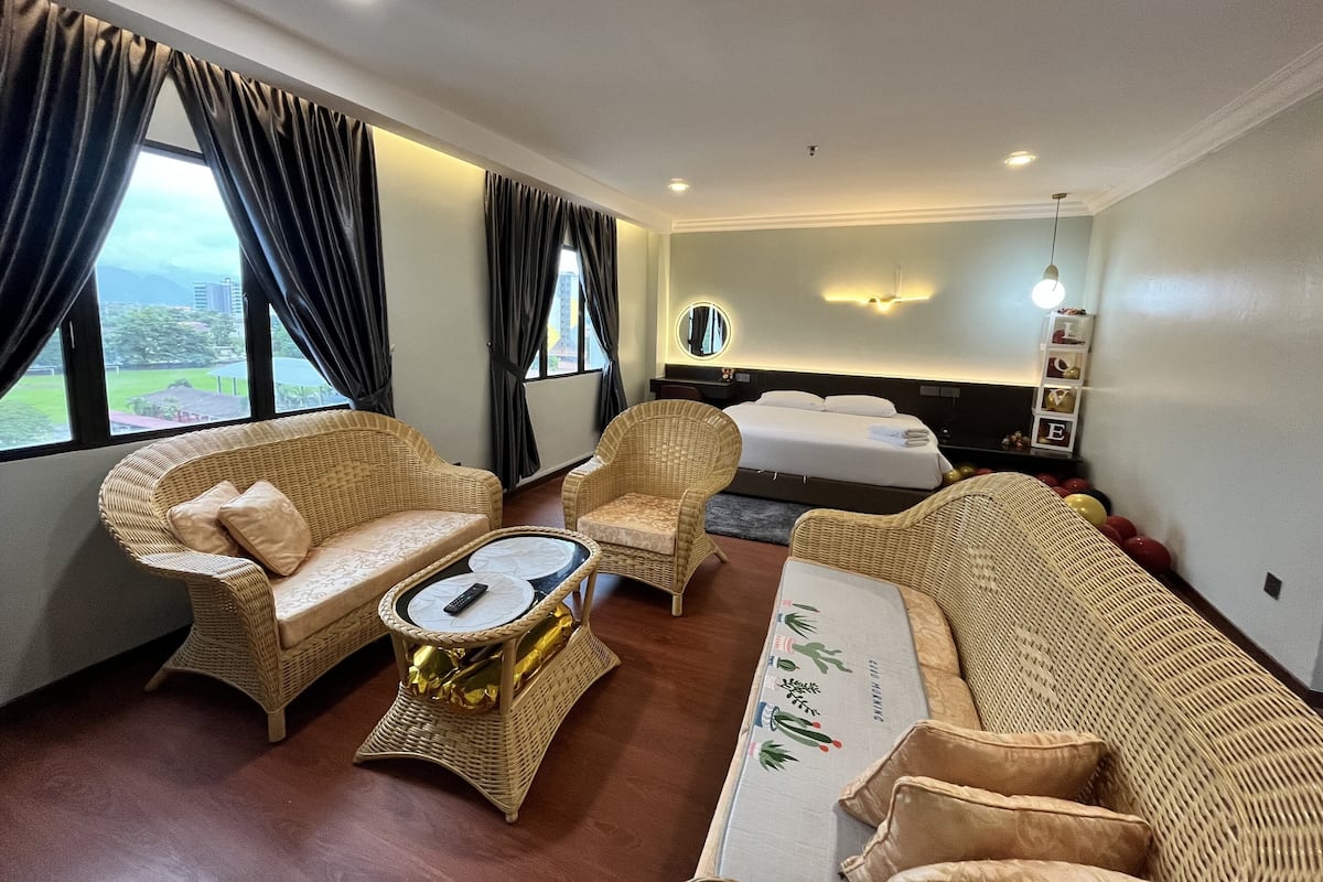 Suite – honeymoon, 1 queensize-seng, ikke-røyk | Skrivebord, skrivebord for bærbar PC og strykejern/-brett