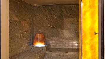 Sauna, bagno turco, aromaterapia, massaggi sportivi