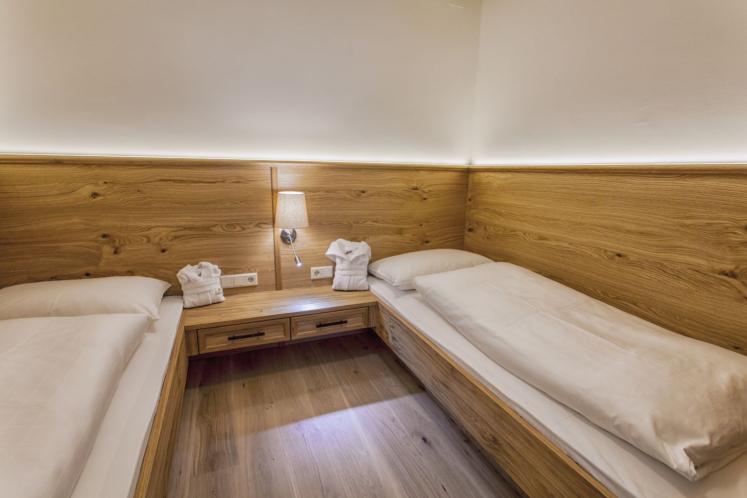 family studio, balcony, mountain view (wohnstudio deluxe) | free minibar, in-room safe, desk, laptop workspace