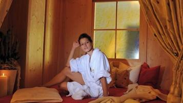Sauna, Dampfbad, Aromatherapie, Sportmassagen, 2 Behandlungsräume