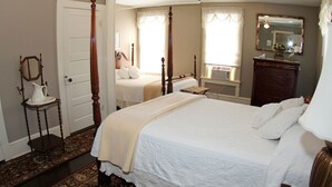 Basic Room, 2 Queen Beds, Courtyard Area
