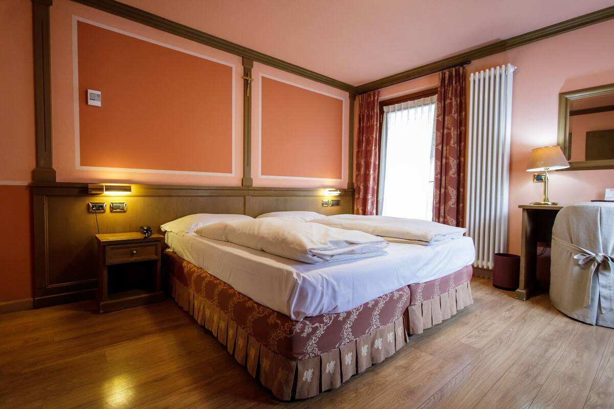 Standard Double or Twin Room, 1 Double or 2 Twin Beds, Balcony | Down comforters, in-room safe, desk, blackout drapes