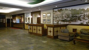 Reception - Regal Court Hotel Kuching (Kuching)