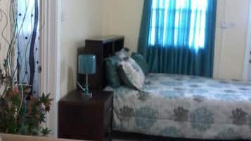 Tabla de planchar con plancha, camas extra gratis y wifi gratis