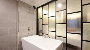 Premium bedding, down comforters, minibar, blackout drapes