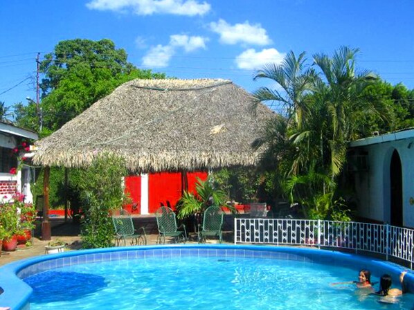 Piscina a l'aire lliure