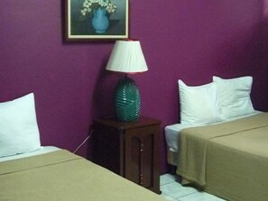 經典雙人房 | 免費 Wi-Fi