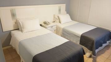 Twin Room | Minibar, in-room safe, free WiFi