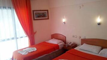 Standard Room | Free WiFi