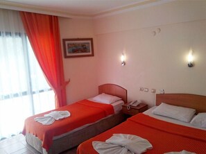 Standard Room | Free WiFi - Art Hotel (Kusadasi)