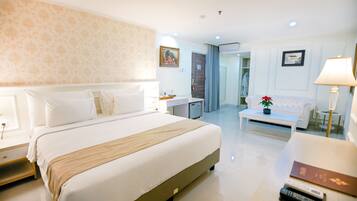 Desk, free WiFi, bed sheets