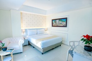 Deluxe Room | Desk, free WiFi, bed sheets