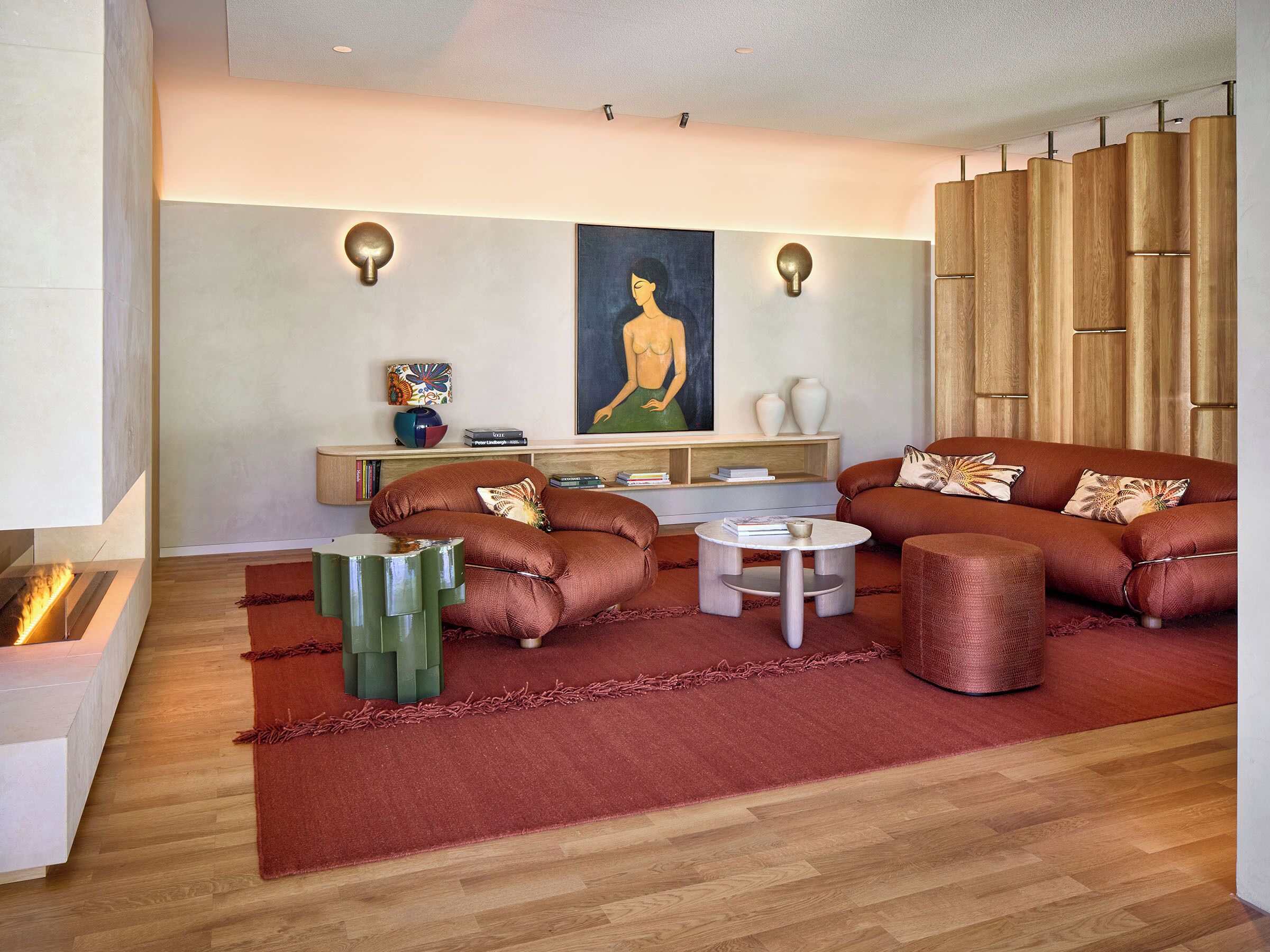 1 treatment room, massages