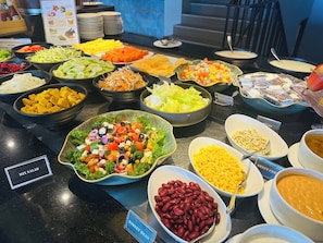 Daily buffet breakfast (THB 300 per person)