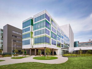 Miscellaneous - The Larwill Studio Melbourne - Art Series (Parkville)