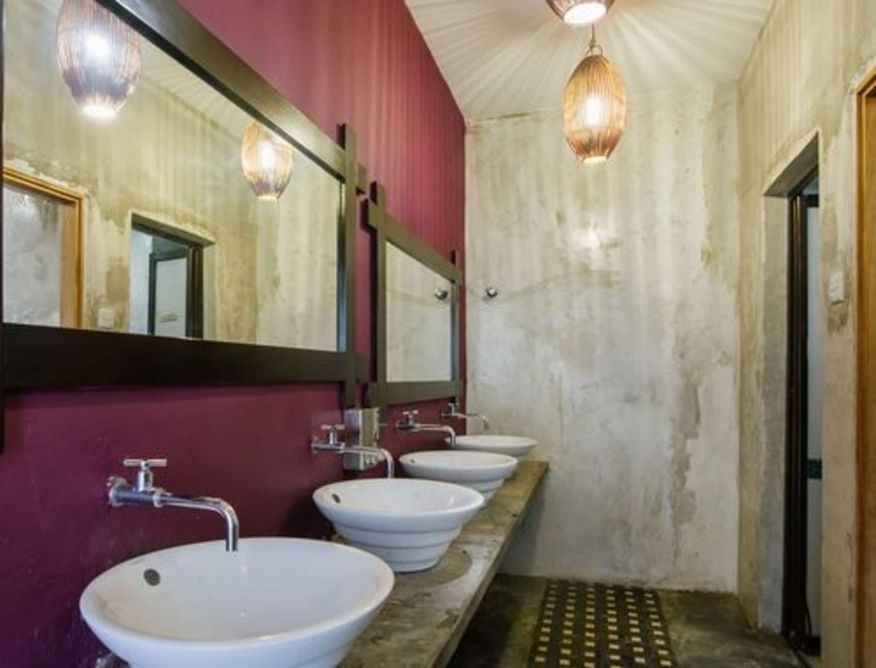 Foto - The Explorers Guesthouse and Hostel
