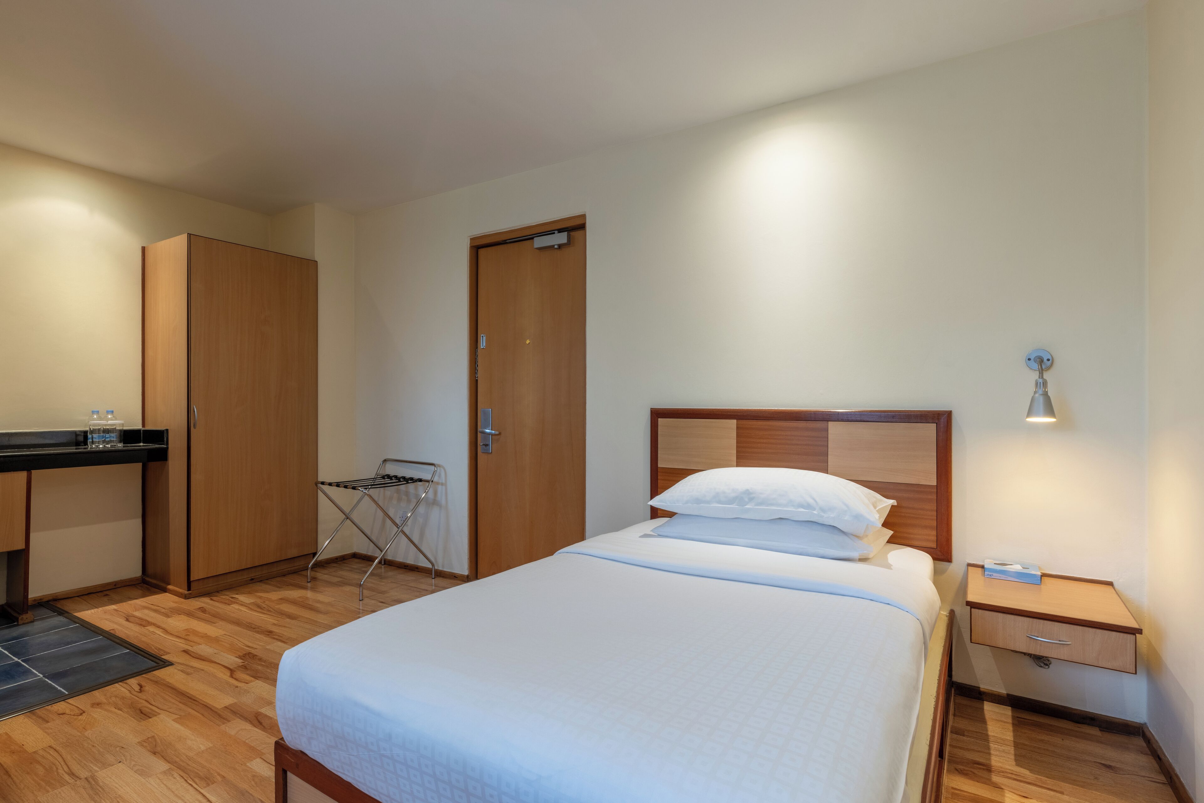 1 bedroom, in-room safe, desk, free wifi