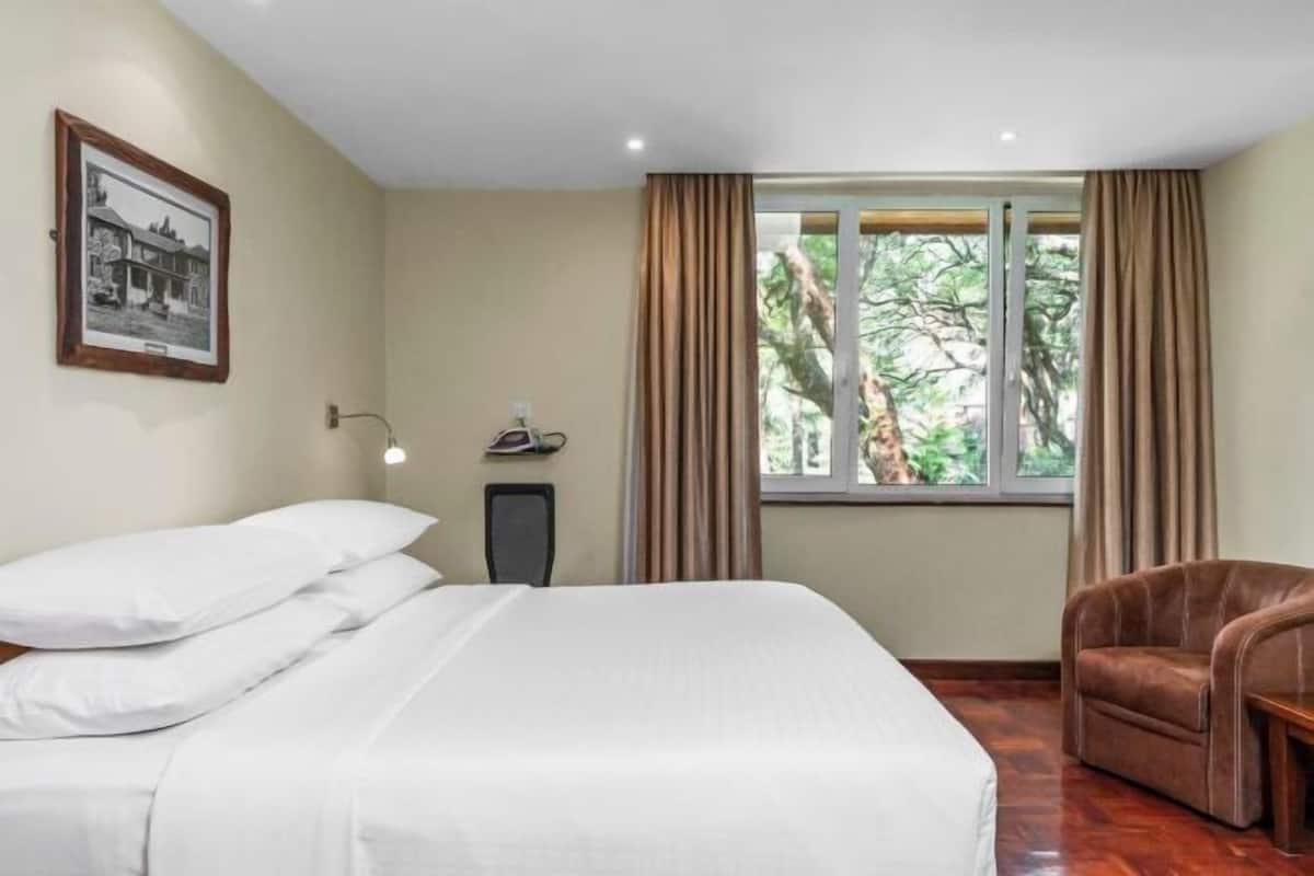 In-room safe, desk, free cots/infant beds, free WiFi