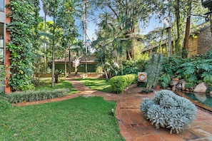 บริเวณภายนอก