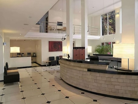 Lobby. Best Western Nairobi Upper Hill