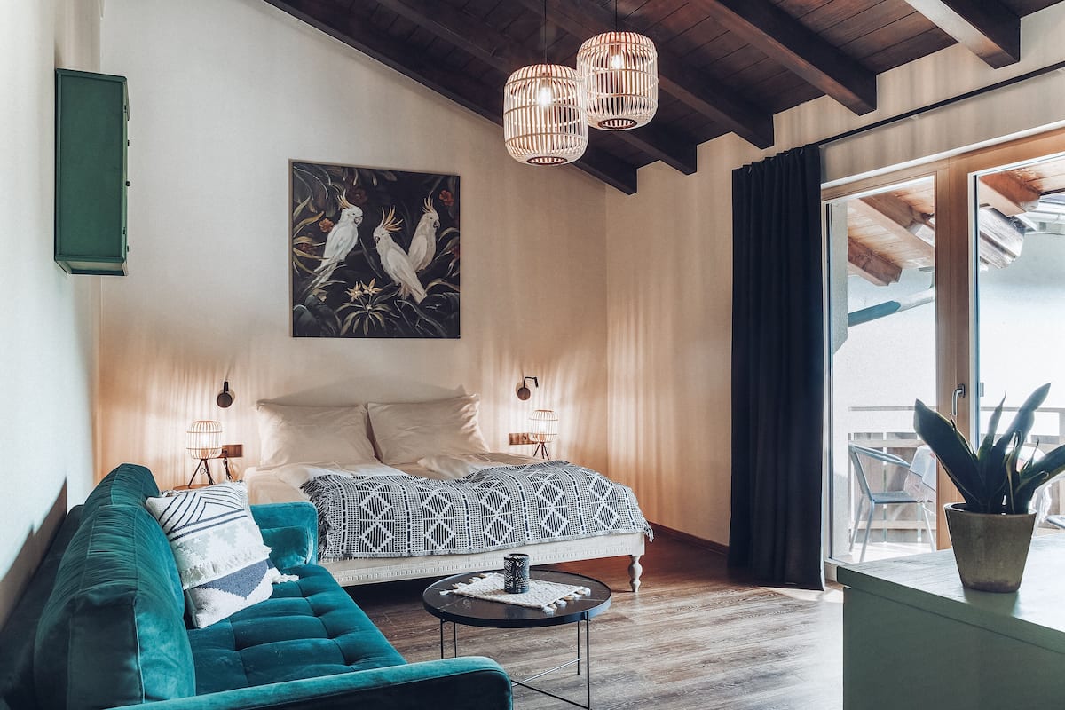 L BOTANGO Balcony | 1 bedroom, minibar, in-room safe, desk