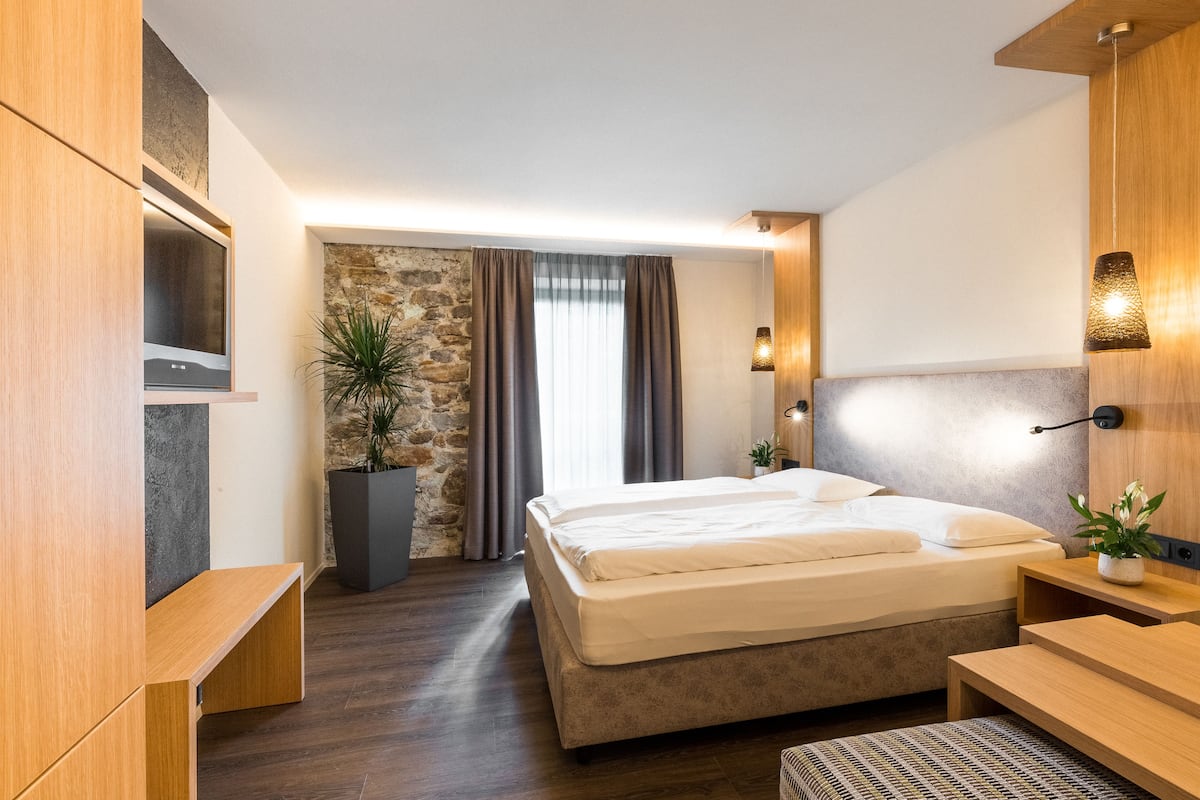 1 bedroom, minibar, in-room safe, desk