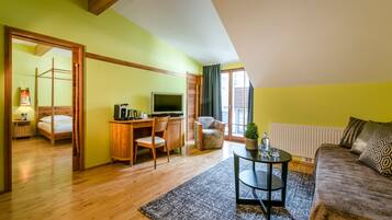 Suite XL Classic Balcony | 1 quarto, frigobar, cofres nos quartos, escrivaninha